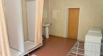 Фото номера Бюджетный трехместный номер Гостиница ЕвроЭконом г. Мурманск 3